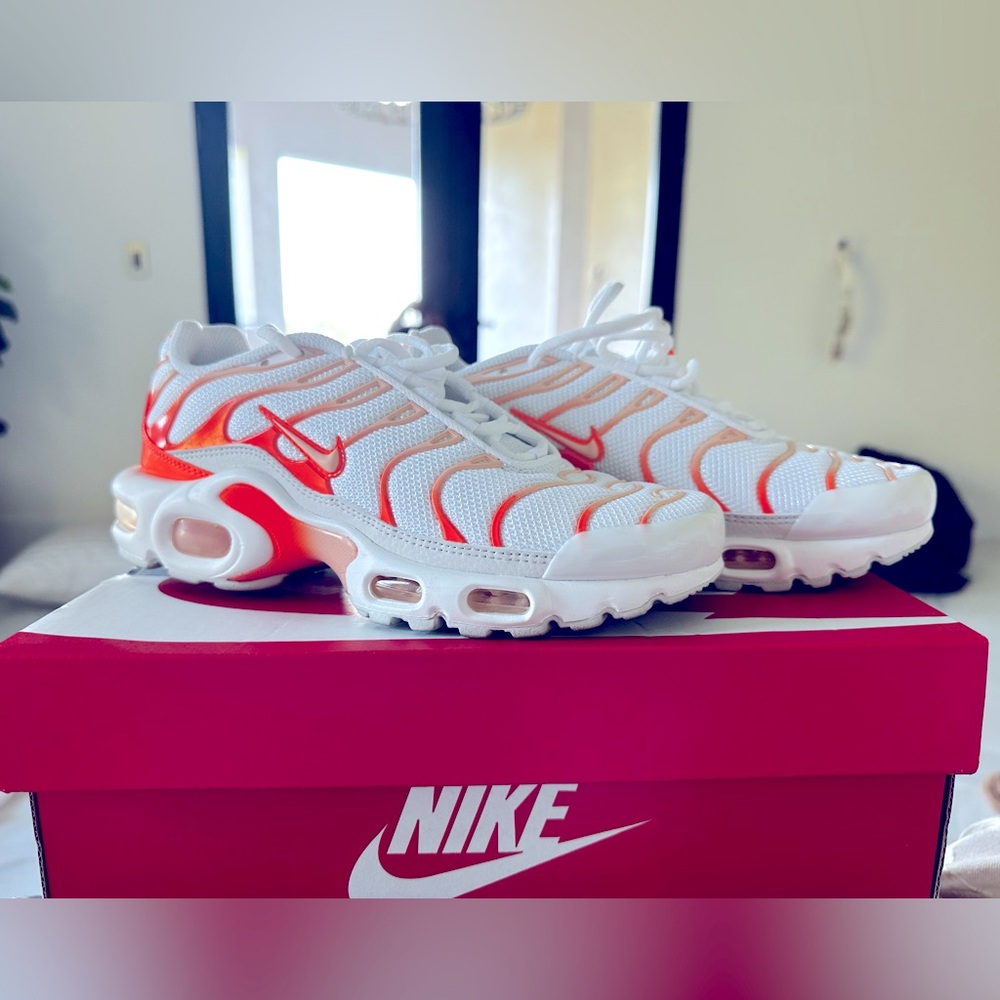 Nike Air Max Plus Women (Sunburn 2.0)